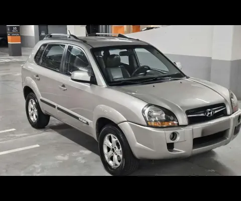 HYUNDAI TUCSON GL 20L 2010