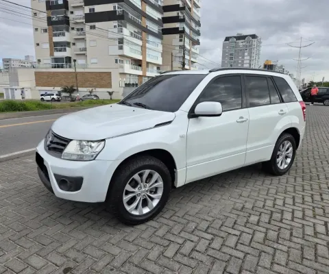 Suzuki Grando Vitara 4x2 Especial Edition 2015, abaixo da tabela