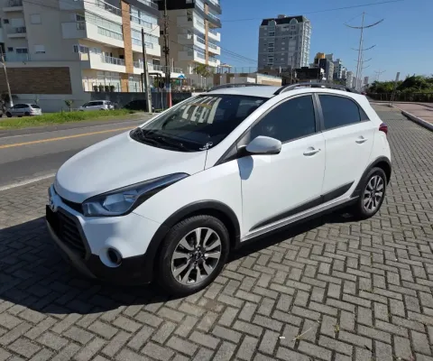 Hyundai Hb20X Style 1.6 Manual, completão, aceito troca e finiancio