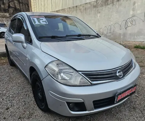 Nissan Tiida 1.8 2012