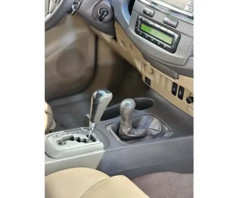 Toyota Hilux sw4 2013 3.0 srv 4x4 7 lugares 16v turbo intercooler diesel 4p automático