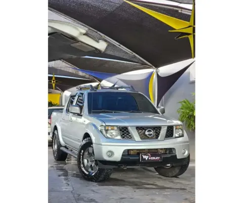 Nissan Frontier 2012 2.5 le attack 4x4 cd turbo eletronic diesel 4p automático