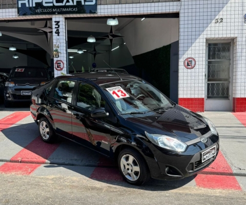 Ford Fiesta Sedan 1.6