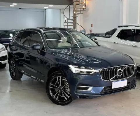 Volvo XC60 T-8 MOMENTUM 2.0 (Híbrido)  - Azul - 2020/2021