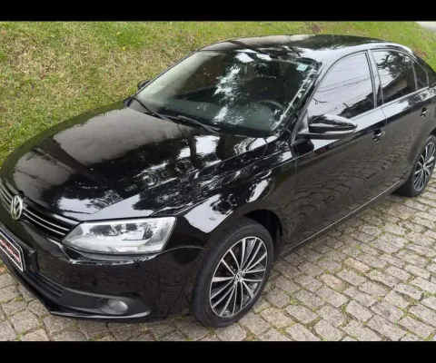 Volkswagen jetta 2.0 4p 2012