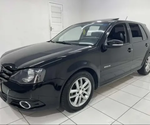 Volkswagen GOLF 1.6 MI 8V FLEX 4P MANUAL