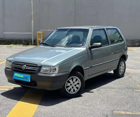 Uno mille economy 1.0 8v 2 portas 2011 com pneus novos! No carlos prates