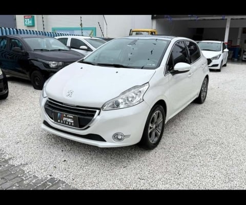 PEUGEOT 208 GRIFFE 2014