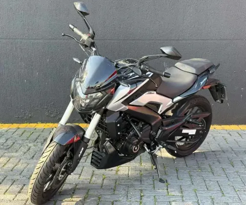 BAJAJ DOMINAR D250 2025