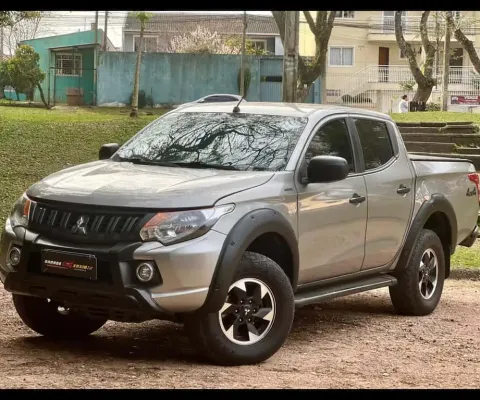 MITSUBISHI L200 TRITON SPORT OUTDOOR GLX 2.4 MANUAL DIESEL 2020