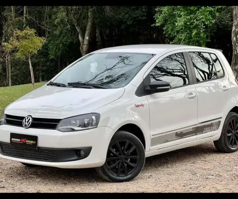 VOLKSWAGEN FOX 1.6 MI ROCK IN RIO 8V FLEX 4P 2012