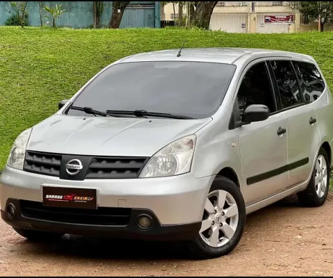 NISSAN LIVINA GRAND S 1.8 16V 2010