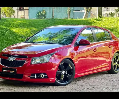 Chevrolet cruze lt hb 2013