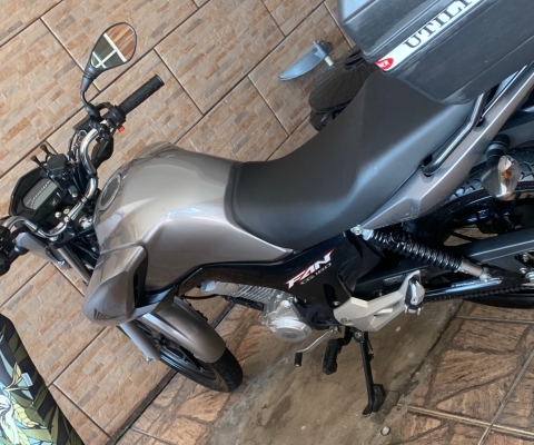 HONDA CG à venda.