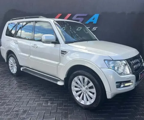 MITSUBISHI PAJERO HPE FULL 3.2 4X4 T.I. 5P 2016
