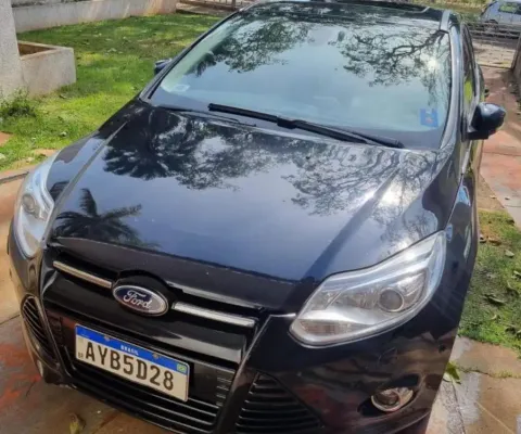 FORD FOCUS à venda.