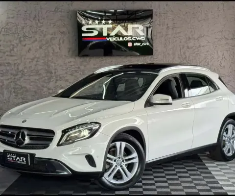 MERCEDES-BENZ GLA 200 2015