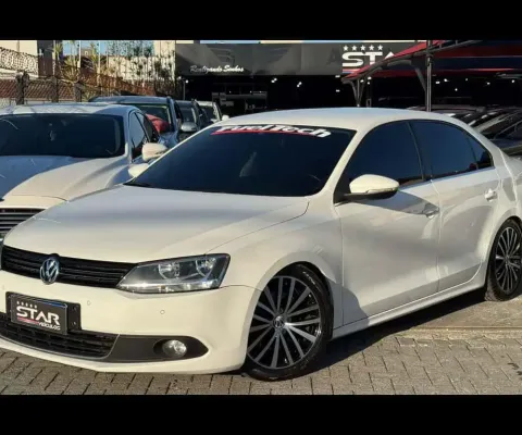 VOLKSWAGEN JETTA 2.0 T 2013