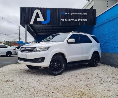 TOYOTA HILUXSW4 SRV4X4 2013