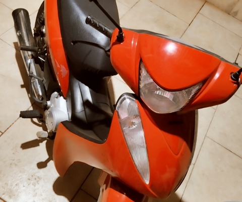 HONDA BIZ à venda.