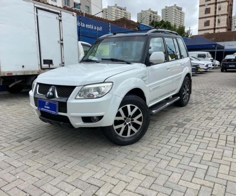 MITSUBISHI PAJERO TR4 2013
