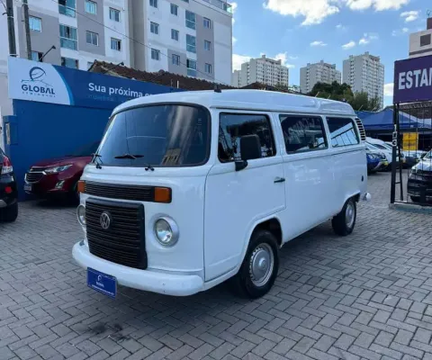 VOLKSWAGEN KOMBI 2010