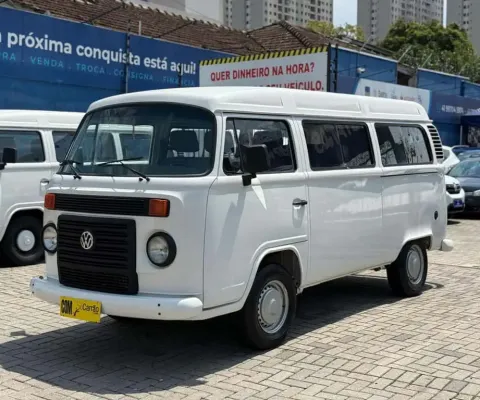 VOLKSWAGEN KOMBI LOTAÃÃO 2012