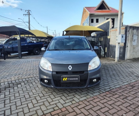 2013 RENAULT SANDERO EXP1016V
