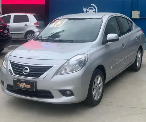 NISSAN VERSA 1.6 16V SL - 2012/2013