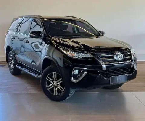 TOYOTA HILUX SWSR A2GF 2017
