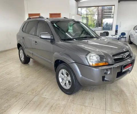 Tucson 2.0 mpfi gl 16v 2wd gasolina 4p automático