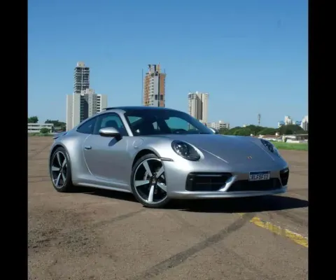 PORSCHE 911 CARRERA 2021