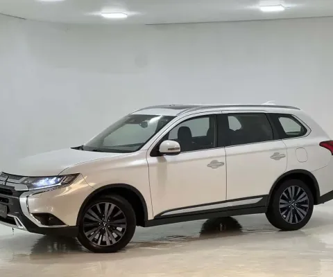 Mitsubishi outlander 2.2 hpes 2019