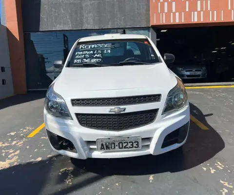 Chevrolet montana ls 2013