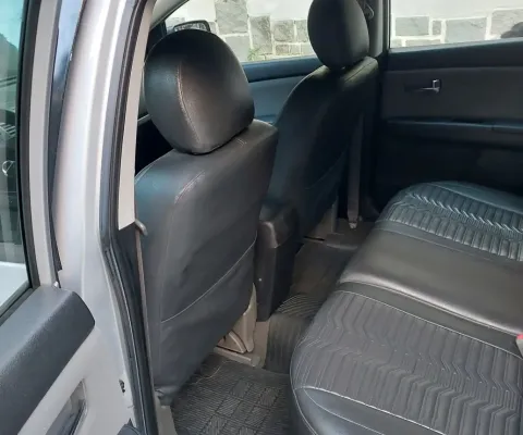 NISSAN SENTRA à venda.