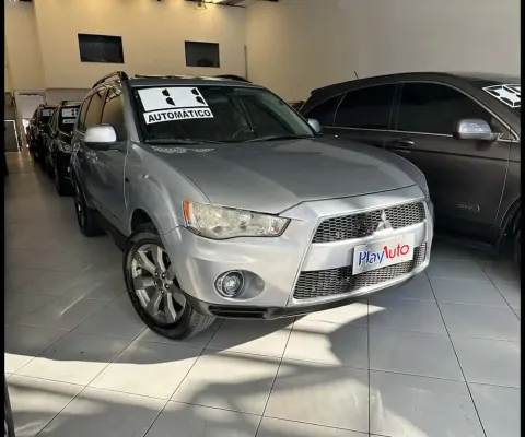 Mitsubishi Outlander Gasolina Automático