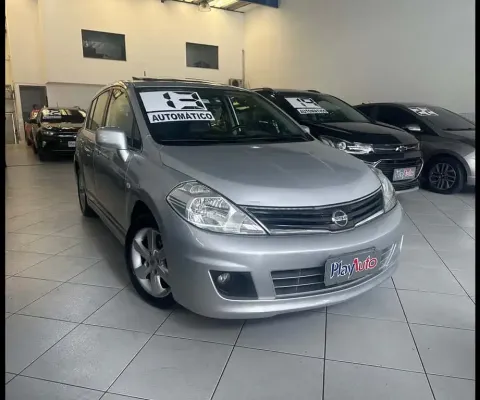 Nissan Tiida Flex Automático