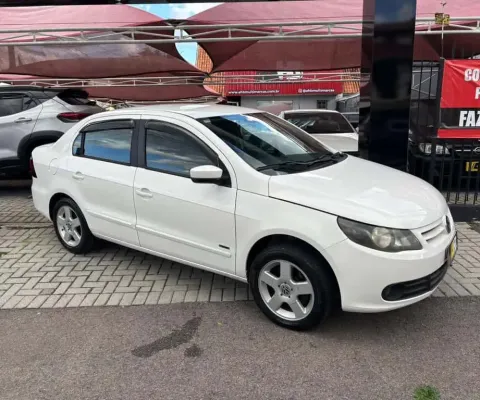 VOLKSWAGEN NOVO VOYAGE 1.0 2010