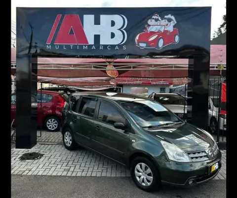 Nissan livina sl 1.6 16v 2010