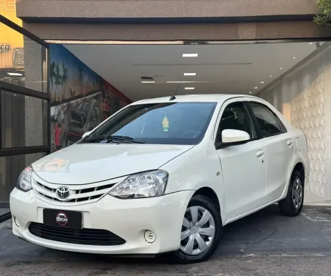 TOYOTA ETIOS XS 2017
