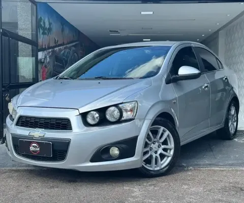 Chevrolet Sonic 1.6 LTZ 2012 (Completo e muito bem conservado)