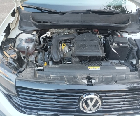 VOLKSWAGEN T-CROSS à venda.