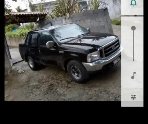 FORD F-250 à venda.