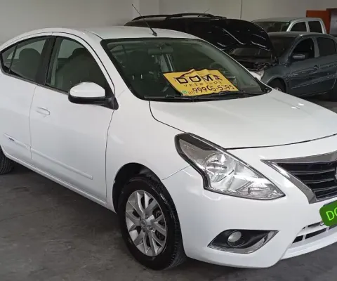 VERSA AUT 1.6 COM BAIXO KM