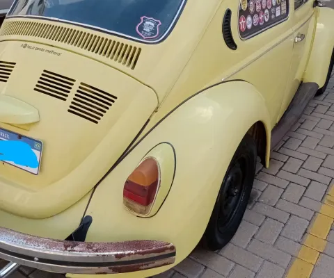 VOLKSWAGEN FUSCA à venda.
