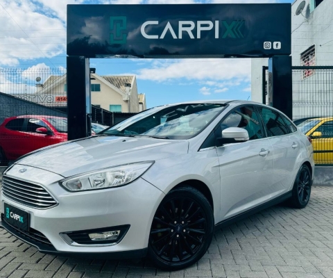 FORD FOCUS 2.0 TITANIUM PLUS