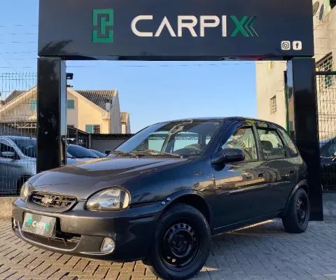 GM -Chevrolet Corsa Sedan Super Milenium 