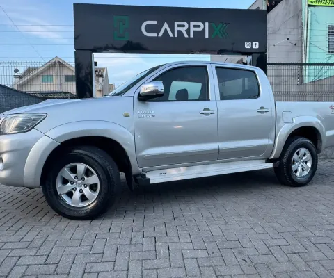 TOYOTA HILUX 3.0 SR 4X4 2013 ABAIXO DA FIPE , EM EXCELENTE ESTADO, MANUTENÇÃO EM DIA