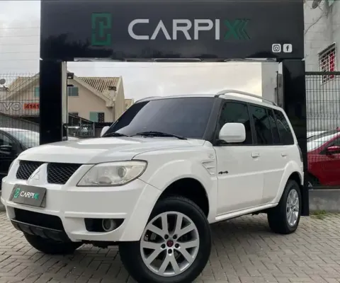 MITSUBISHI PAJERO TR4 2.0 4X4 16V 140cv - 2013/2013