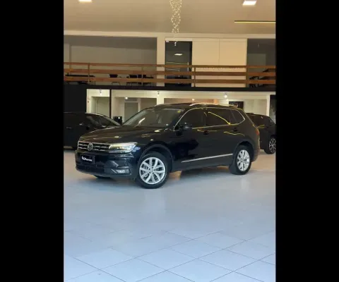 VOLKSWAGEN TIGUAN Allspac Comf 250 TSI 1.4 Flex